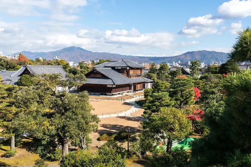 京都有會唱歌的夜鶯地板