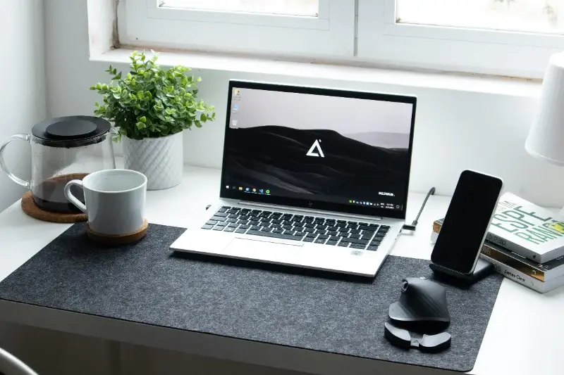 The Five Most Reliable Tech Products That Could Easily Last You Over Ten Years