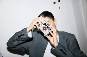 アナログカメラの魅力とデジタル化への転換点