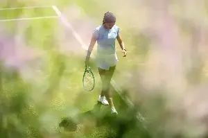 Raducanu Forced To Abandon US Open Campaign Following Fresh Leg Problem