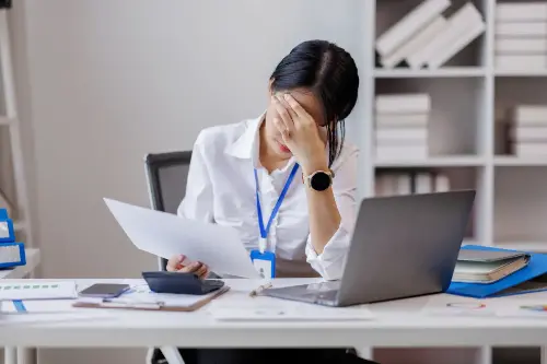 The Pressure to Succeed: Unravelling Why Young People Face Overwhelming Social Expectations for Success