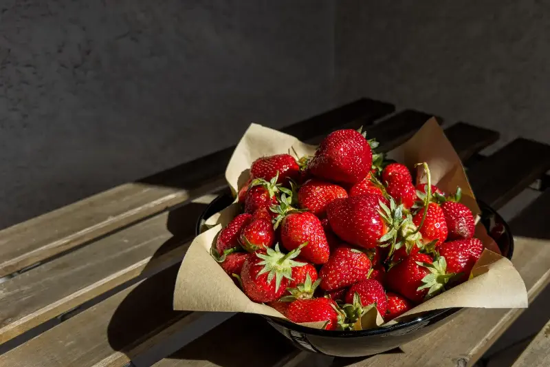 Sweet Perfection: Discover the Surprising History and Delicious Facts Behind Your Favorite Treat Strawberries