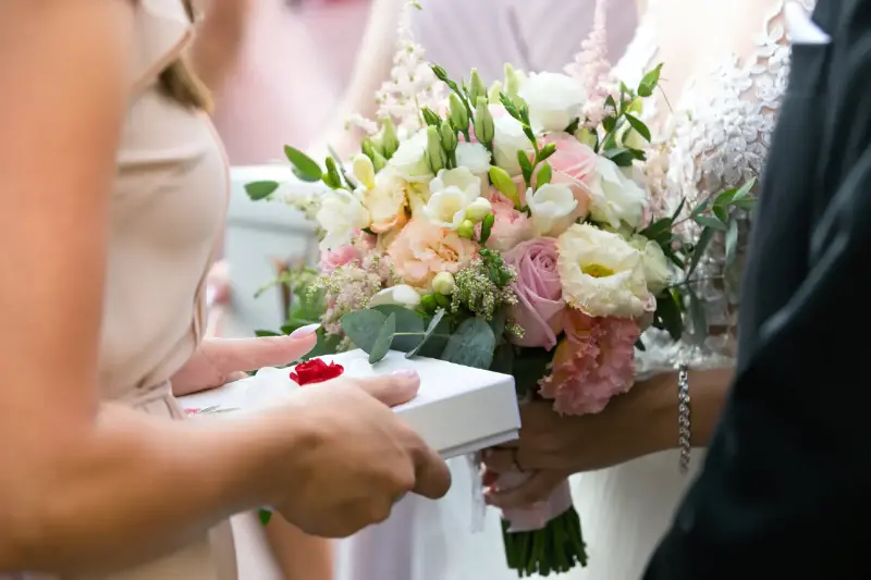 Regalos de Ensueño: Ideas Únicas para Sorprender a los Novios en su Boda