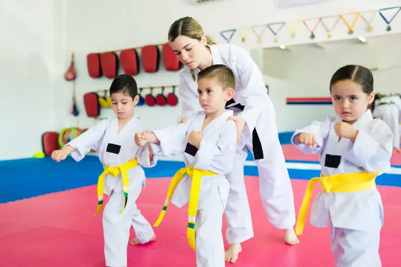Kárate para niños: las lecciones que van más allá del tatami