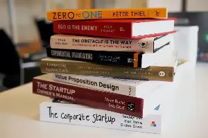 Start Smart: Five Essential Ways Of Thinking For New Entrepreneurs