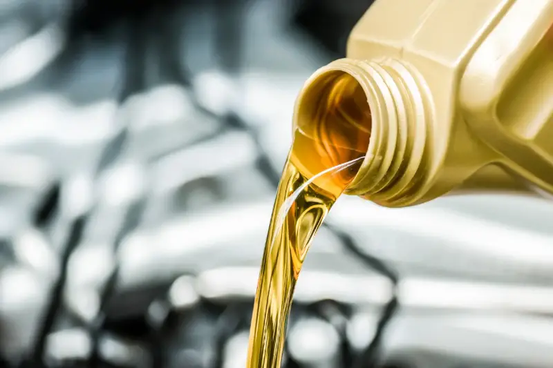 Top 3 Aceites de Motor para Mantener tu Coche en Óptimas Condiciones