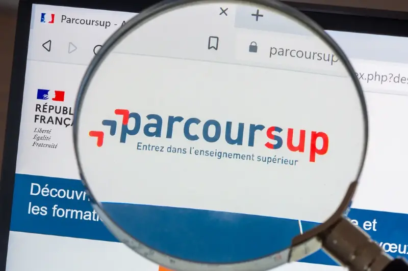 Parcoursup : les nouvelles habitudes des lycéens pour choisir sans stress