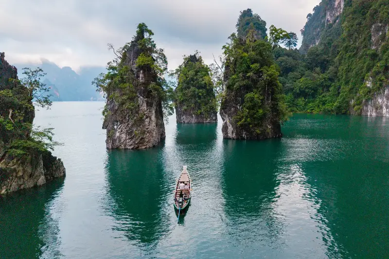 Descubra a natureza em Khao Sok
