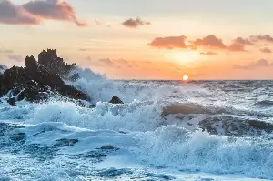 From Ripples To Giants: The Fascinating Physics Behind Ocean Waves And Their Energy Journey