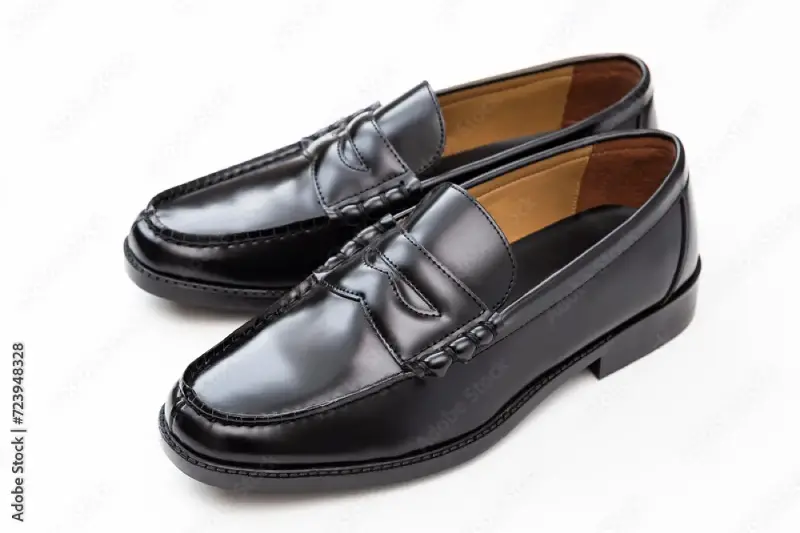 The Rise of Vegan Leather Loafers in 2025
