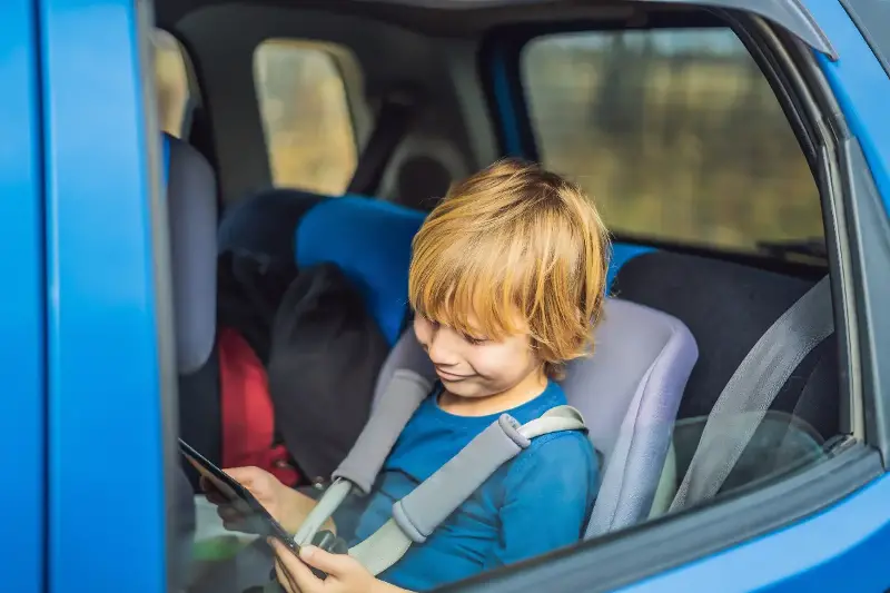 Viaja con Comodidad: El Soporte de Tablet que Mejorará tus Vacaciones Familiares