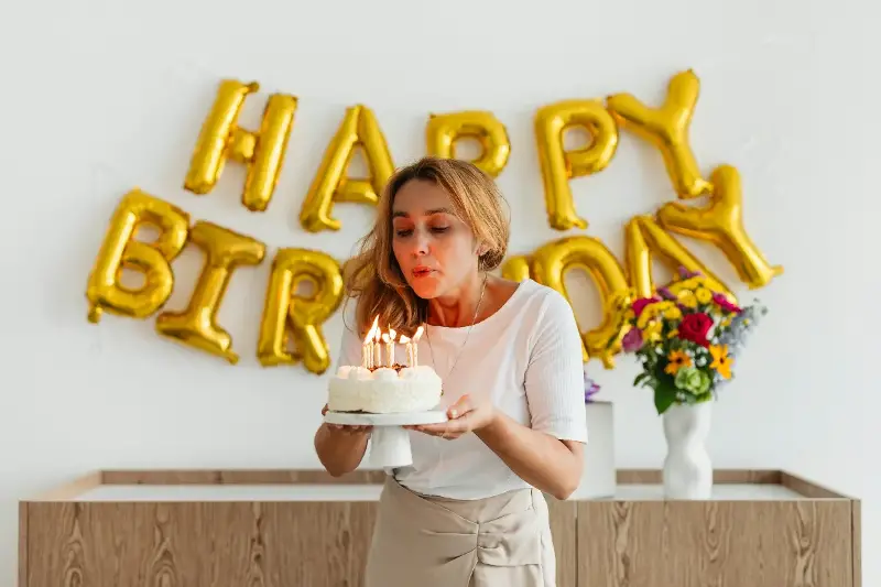 Navigating The Thirties: Common Regrets And Lessons From The First Decade Of Adulthood