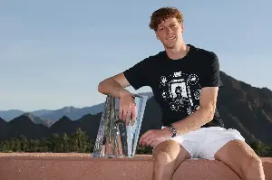 Sinner Shines In California ☀️ With Maiden Indian Wells Triumph Over Medvedev 🎾