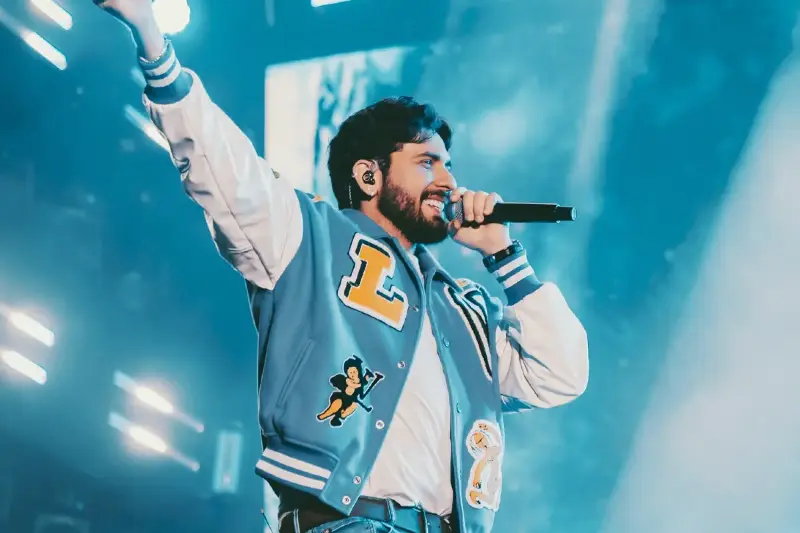 Meet Gustavo Mioto: The Brazilian Voice Bringing Emotion and Sertanejo to a Wider Audience