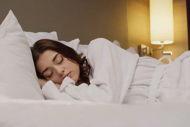 Sleep Tourism: Tendencia de Viajar Solo para Dormir Mejor