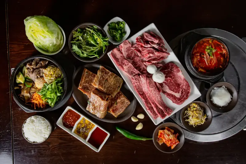 Barbacoa Coreana en Casa: Panceta, Wagyu y Solomillo en la Parrilla Asiática