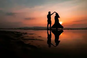 When Cancer Loves: The Amazing Quiet Sacrifice And Loyal Heart Of This Zodiac