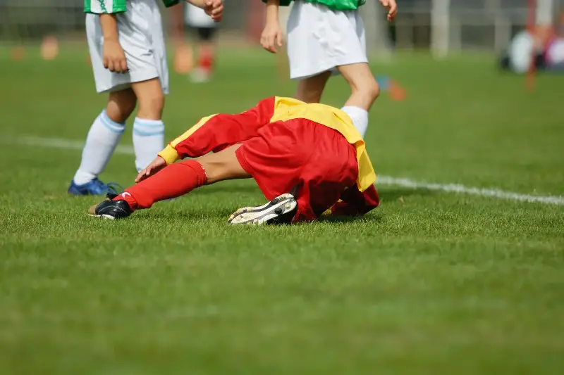 Plan de reprise après blessure : étapes, précautions et tests de retour