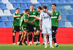 Sassuolo Break Hearts With 2-1 Victory Over Como, Leaving Cesc Fabregas In Disbelief
