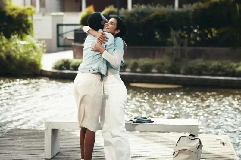 Amores y rupturas en el pueblo: el eterno regreso al instituto