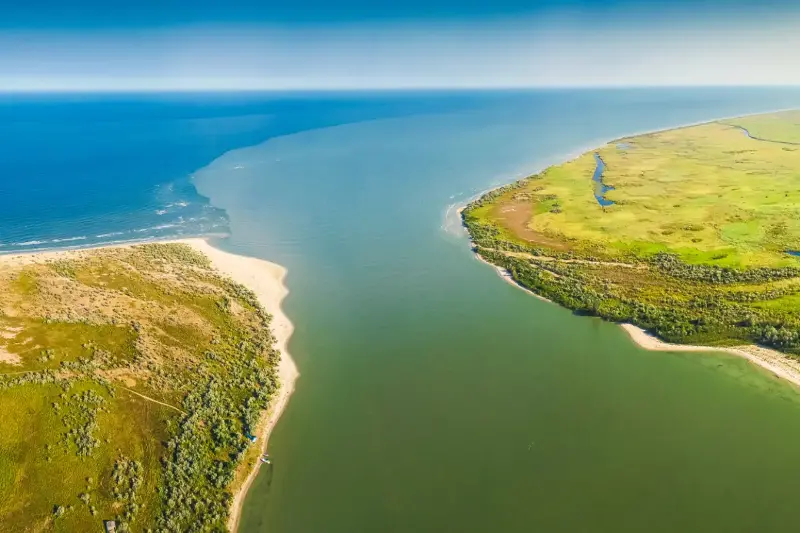 Dans le delta du Danube, voyager au rythme des roseaux