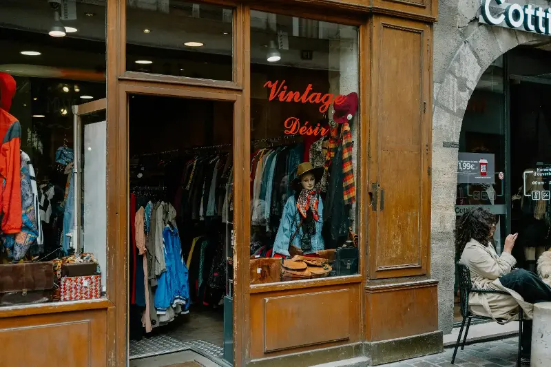 Vintage-Mode: echt erkennen, gut pflegen