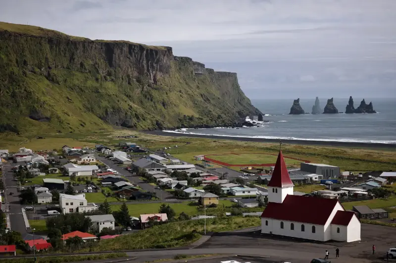 Descubre los Rincones Más Salvajes del Norte de Islandia