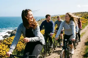 How to Make Adult Friends: Natural Ways to Build Deep Connections