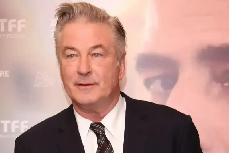 Alec Baldwin aún no ha terminado de ampliar su familia