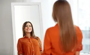 Understanding self-perception through mirrors