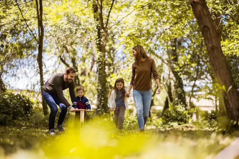 How Setting Gentle Boundaries Teaches Children Self-Respect And Fosters Lasting Family Trust