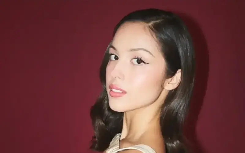 Olivia Rodrigo parece haber confirmado su incipiente relación con Julian Croonenberg