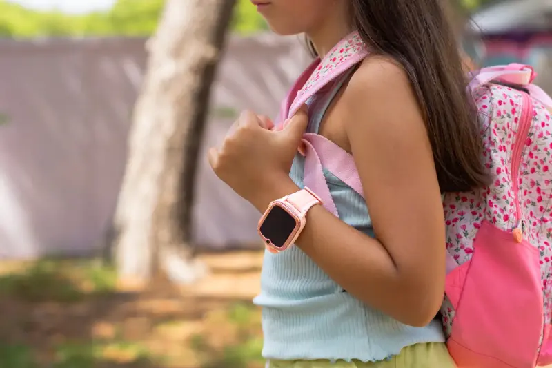Relojes Inteligentes para Niños: Un Verano Seguro y Divertido