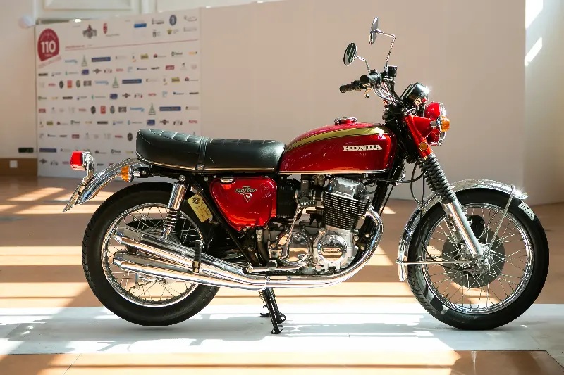 公路傳說中的經典重機車款故事