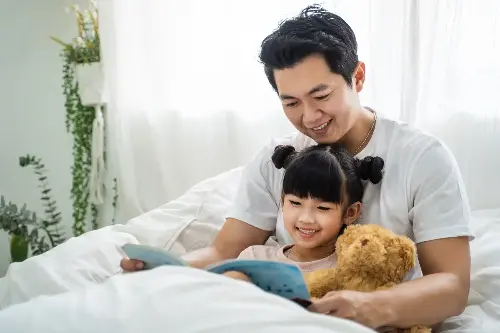Mastering The Art Of Storytelling: Tips For Weaving Captivating Tales That Inspire, Educate And Connect With Any Audience 📖✨