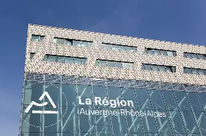 Budget, climat, santé : comment les Régions changent déjà la vie locale