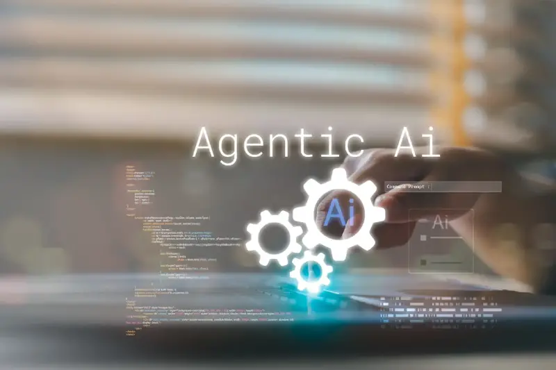 Agentic AI w firmach: czy wirtualni współpracownicy przejmą zadania, których zwykłe chatboty nigdy nie potrafiły wykonać bez stałego prowadzenia za rękę?