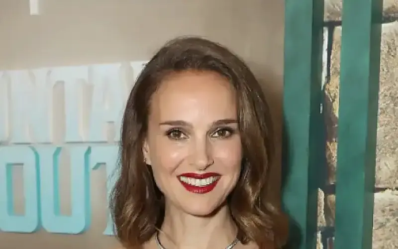 Natalie Portman sufre sensibilidad a los olores durante su tercer embarazo