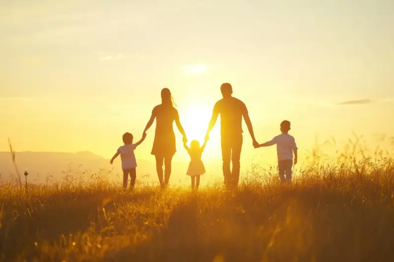 why mindfulness helps prevent summer mood slumps