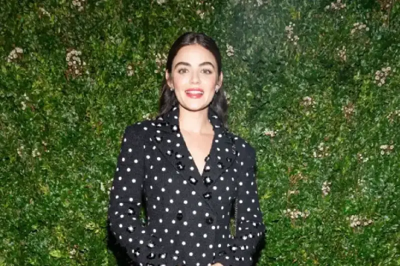 Lucy Hale no tendría ningún problema en raparse el pelo para un papel