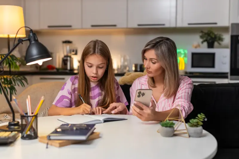 Primer Móvil en Verano: Consejos de Expertos para Decidir el Momento Ideal