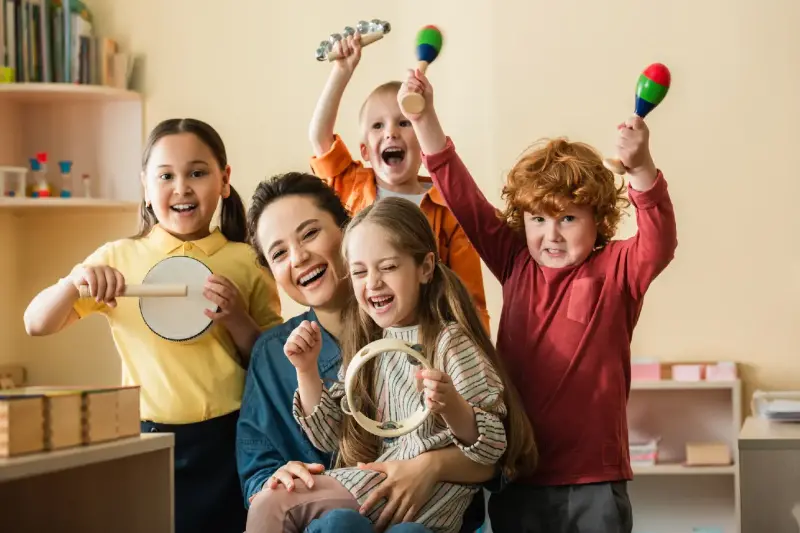 كيف تجعل الموسيقى طفلكِ أذكى وأكثر ثقة؟