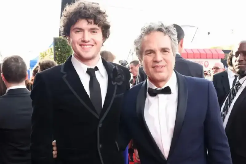 Keen Ruffalo abandonó sus estudios de diseño de moda para convertirse en actor