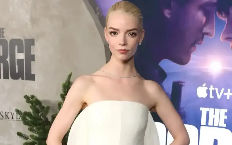 Anya Taylor-Joy se dedicó a la actuación porque quería 'montar' una ballena
