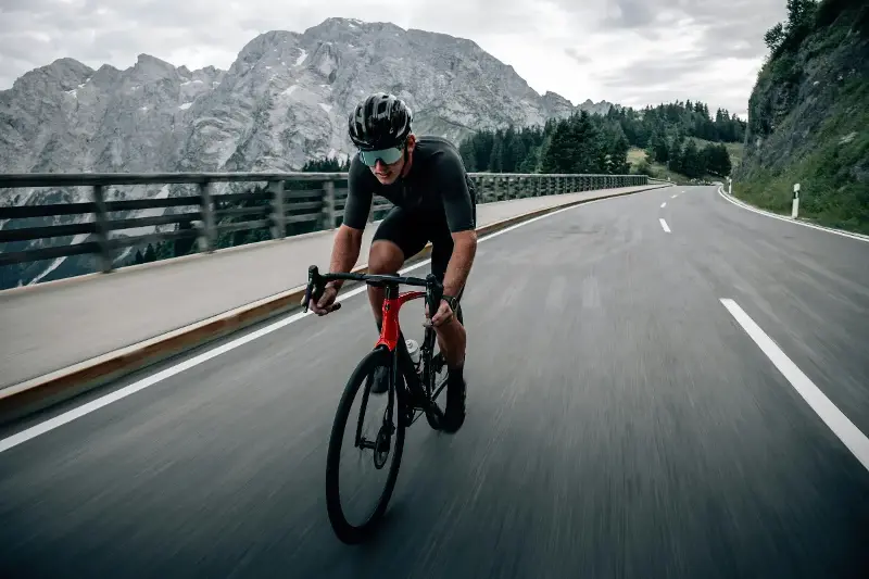 Unlocking The Power Of Aerodynamics: Why Every Serious Cyclist Cares About Cutting Wind Resistance