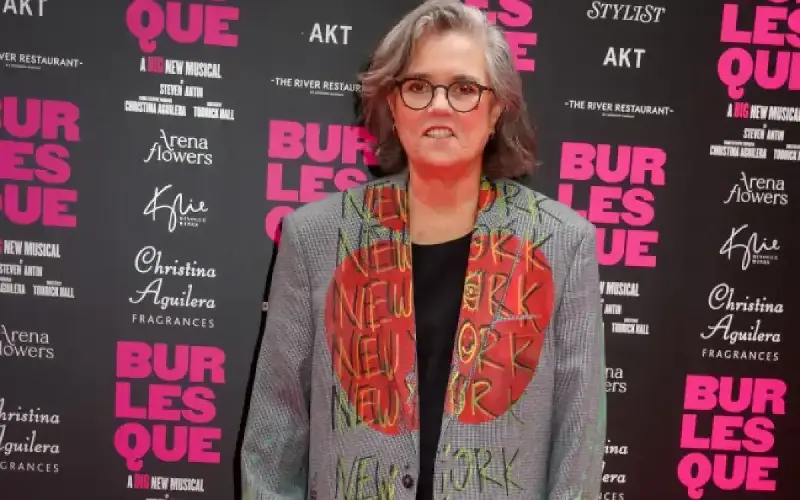Rosie O'Donnell habla abiertamente sobre la alegría de convertirse en abuela por quinta vez