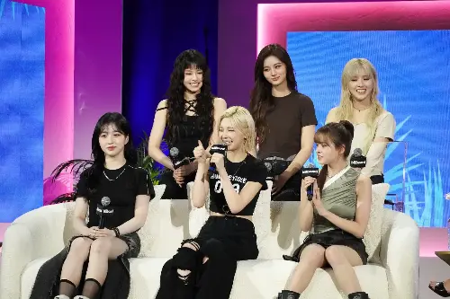 Penyanyi Solo K-Pop Popular: Perjalanan dari trainee ke superstar dengan dedikasi dan kerja keras yang menginspirasi