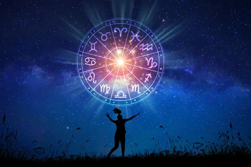 Ay Burcunuz Kişiliğinizi Nasıl Etkiler? Astrolojide Ay Burcunun Önemi