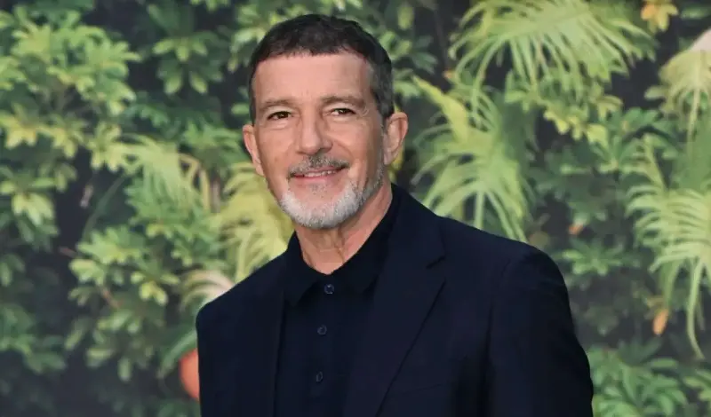 El giro de Antonio Banderas que lo convierte en Hernán Cortés gracias a la IA