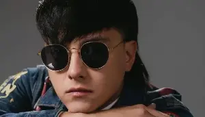 Robin Padilla passes 'Bad Boy' mantle to Daniel for fourth franchise installment
